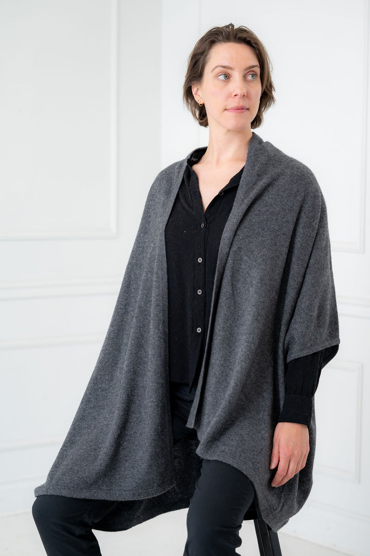 100% Cashmere Charcoal Kimono