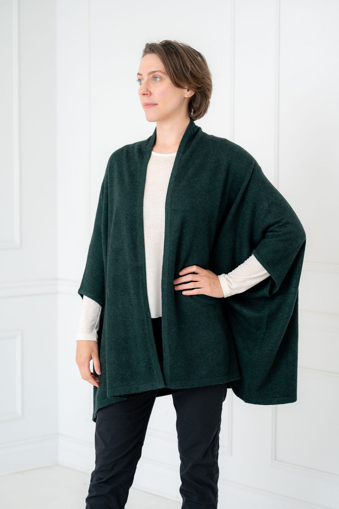 100% Cashmere Hunter Green Kimono