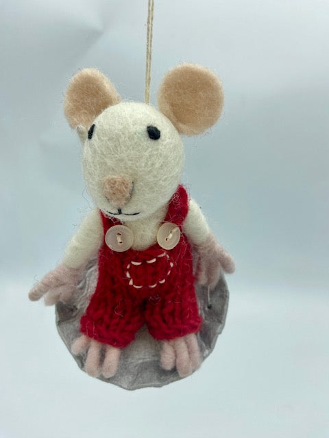 Sledding Mouse with Red Jumper