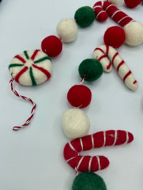 Peppermint Holliday Garland