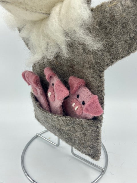 Big Bad Wolf and 3 Little Pigs Hand Puppet