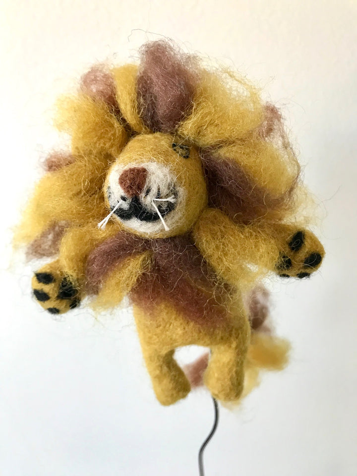 Lion Finger Puppet