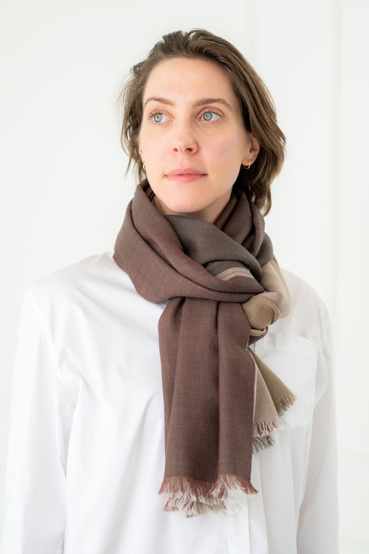 Pure Cashmere Square Design Scarf