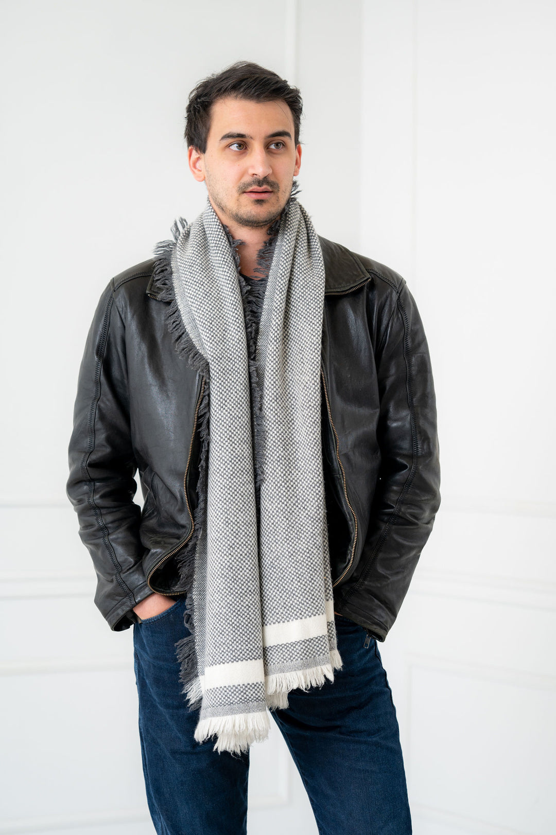 Thick and Plush Pure Cashmere Black and White Check Scarf