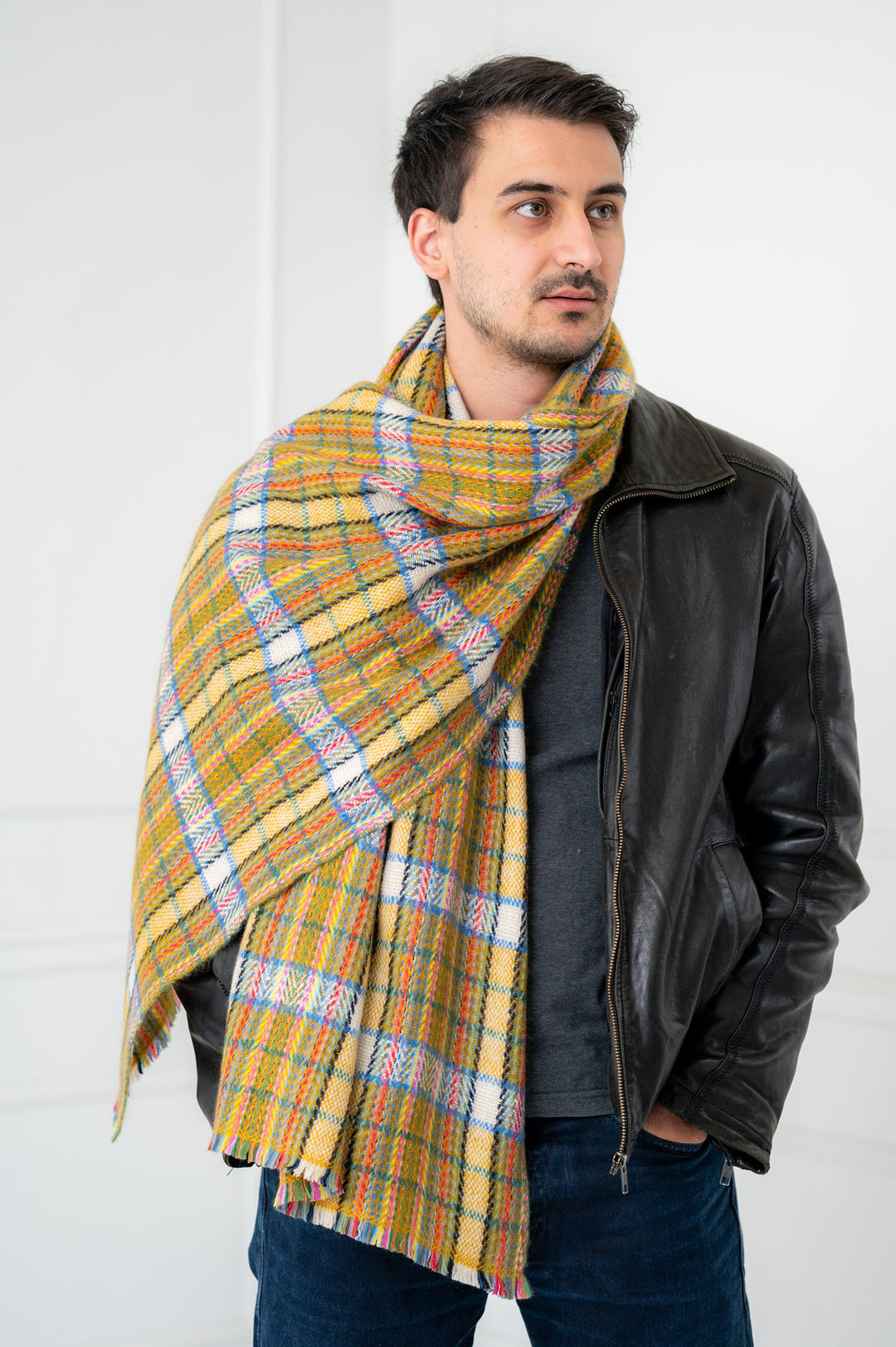 Pure Cashmere Mixed Yellow Woven Scarf