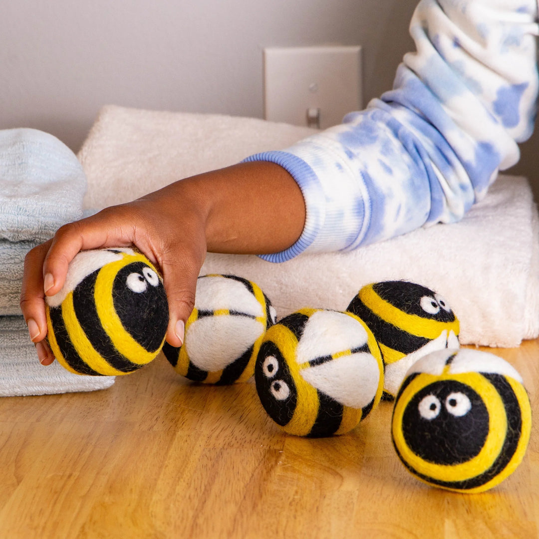 Bee Dryer Ball